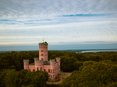 Ostsee Website x300 1 01286